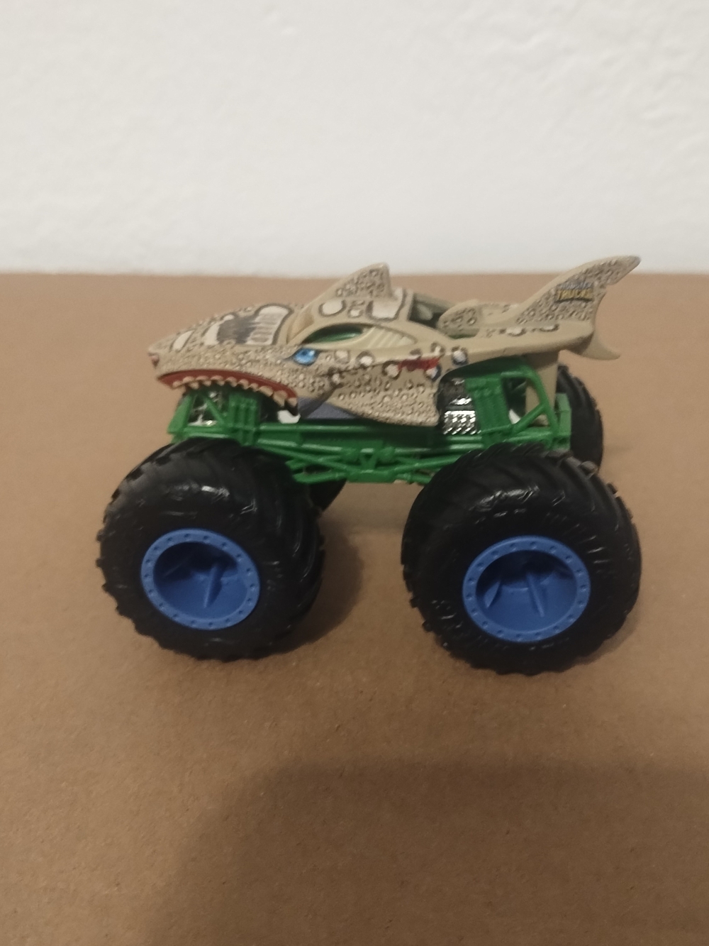 Hot Wheels Monster Truck Leopard Shark very good condition